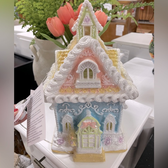Easter Gingerbread Pastel Glitter House with Chick Pink Bow Large 13” LED NWT - Picture 1 of 7